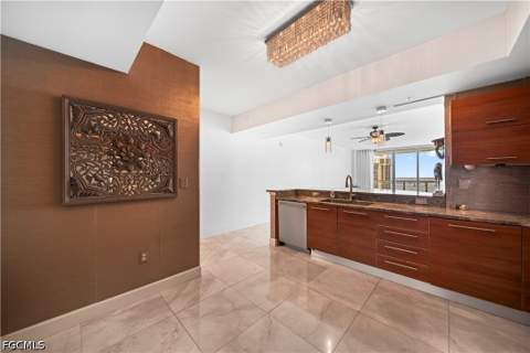 3000 Oasis Grand Blvd 1407, Fort Myers FL - photo 19 of 50