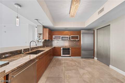 3000 Oasis Grand Blvd 1407, Fort Myers FL - photo 20 of 50