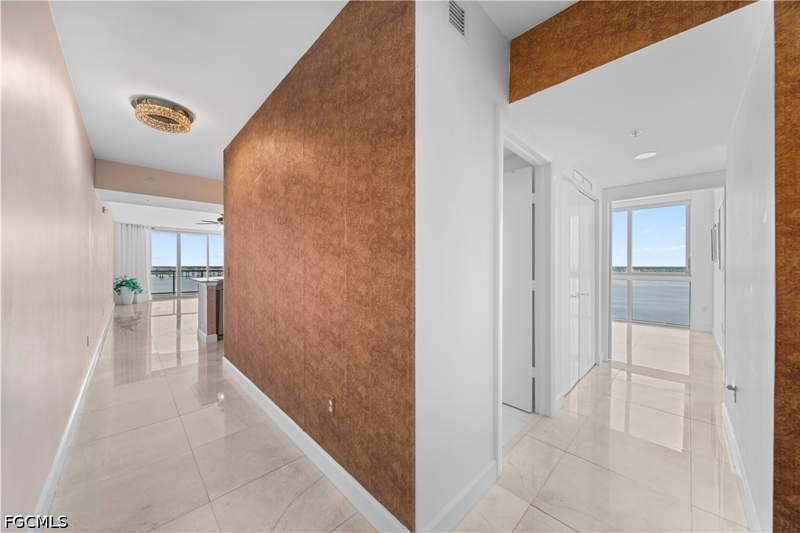 3 bedroom Condominium at 3000 Oasis Grand Blvd 1407, Oasis, Fort Myers — photo 3