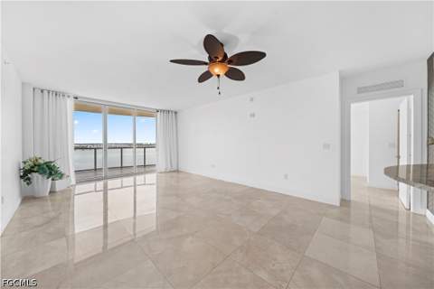 3000 Oasis Grand Blvd 1407, Fort Myers FL - photo 8 of 50