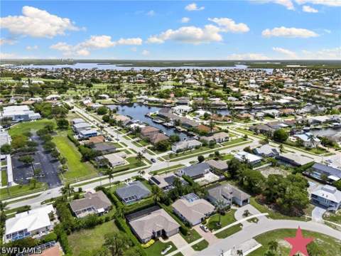 6 Tahiti Rd, Marco Island FL - photo 7 of 9