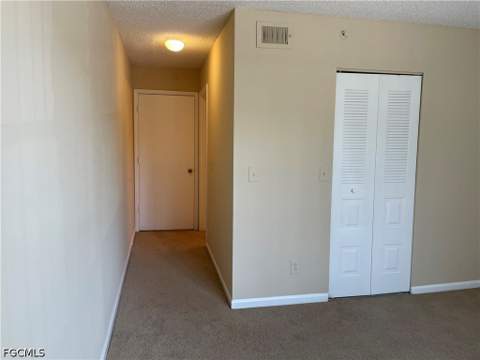 13621 Eagle Ridge Dr 1527, Fort Myers FL - photo 6 of 13