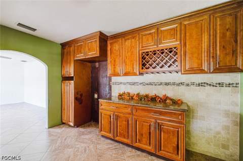4616 Eugene St, Fort Myers FL - photo 7 of 19