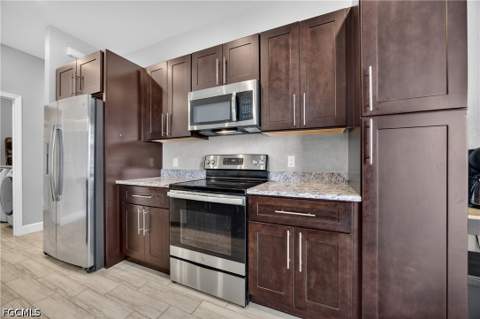 2909 NW 24th Ave, Cape Coral FL - photo 9 of 45