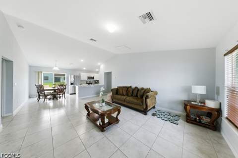 132 NE 16th Ter, Cape Coral FL - photo 6 of 37