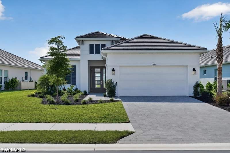 3 bedroom SingleFamilyResidence at 15690 Genova Dr, Esplanade By The Islands, Naples — photo 1