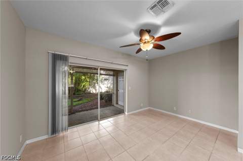 10032 Poppy Hill Dr, Fort Myers FL - photo 7 of 19
