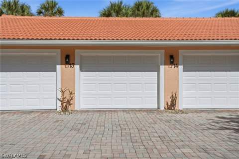 6700 Beach Resort Dr 13, Naples FL - photo 7 of 40