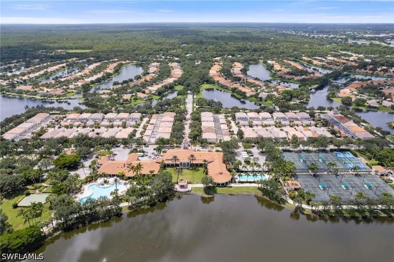 2 bedroom Attached at 4676 Ossabaw Way, Island Walk, Naples — photo 3