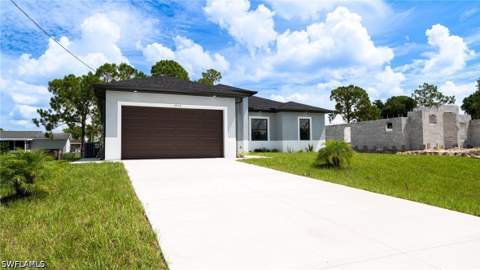 3416 5th St SW, Lehigh Acres FL - photo 10 of 34