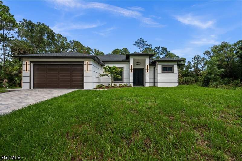 4 bedroom SingleFamilyResidence at 616 prospect Ave, Lehigh Acres, Lehigh Acres — photo 2