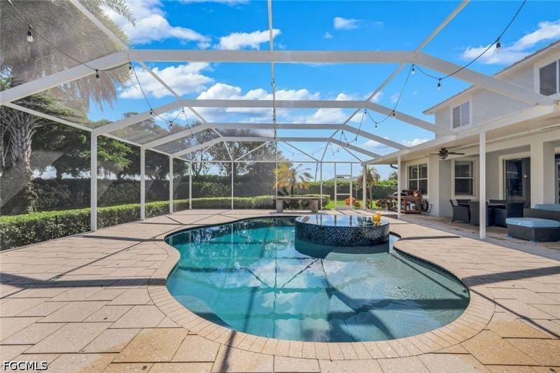 4 bedroom SingleFamilyResidence at 2545 Ashbury Cir, Ashbury, Cape Coral — photo 3