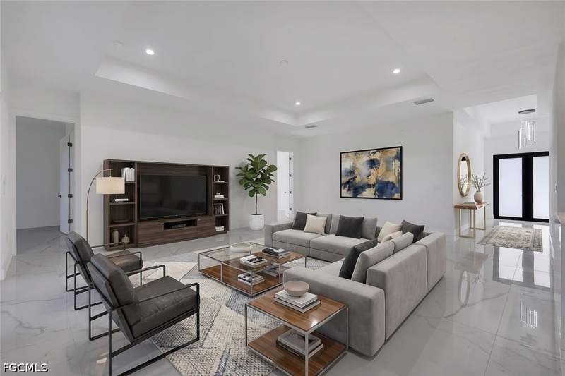 4 bedroom SingleFamilyResidence at 6044 Acorn Cir, Labelle, Labelle — photo 3