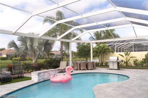 7658 Sicilia Ct, Naples FL - photo 16 of 50