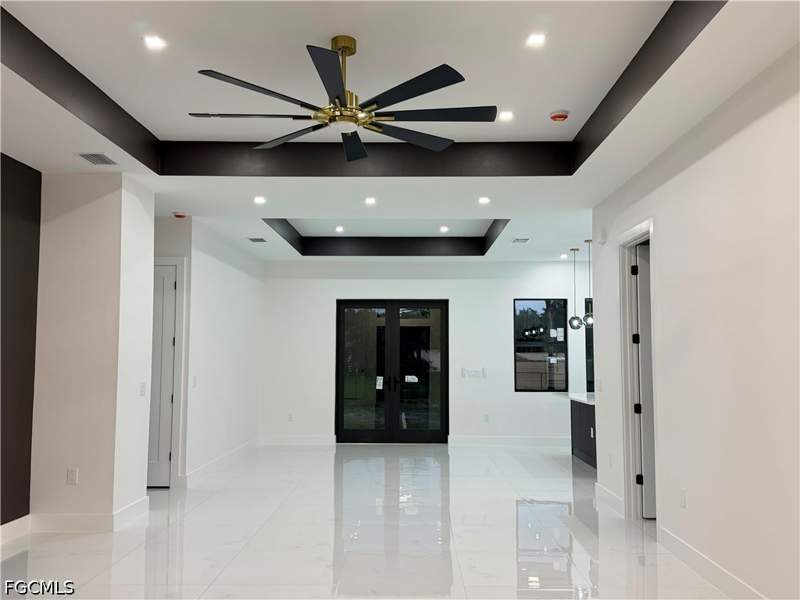 3 bedroom SingleFamilyResidence at 808 Maple Ave N, Lehigh Estates, Lehigh Acres — photo 4