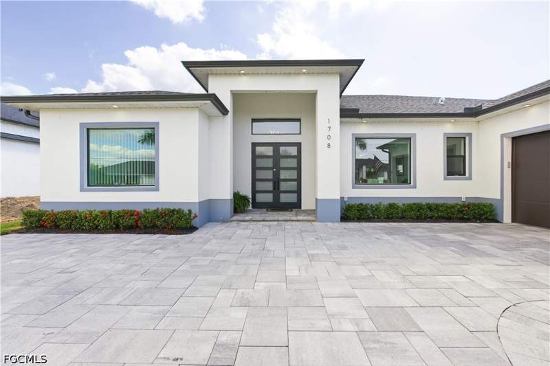 5 bedroom SingleFamilyResidence at 1708 SW 4th St, Cape Coral, Cape Coral — photo 3