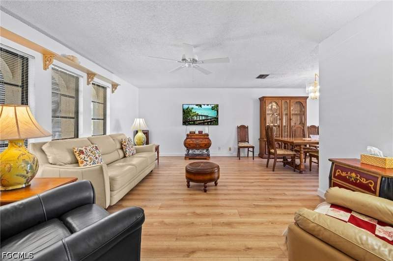 3 bedroom SingleFamilyResidence at 1334 SE 12th Ter, Cape Coral, Cape Coral — photo 5