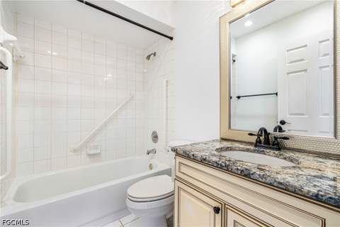 13724 Thatcher Ct 1, Fort Myers FL - photo 24 of 38