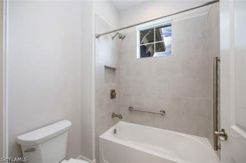 2647 Seychelles Cir 2206, Naples FL - photo 16 of 35
