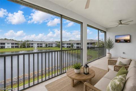 2647 Seychelles Cir 2206, Naples FL - photo 19 of 35