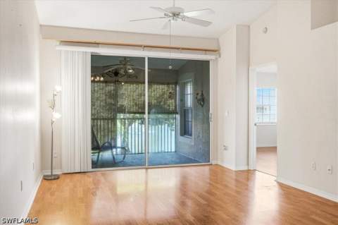 2526 Orchid Bay Dr 202, Naples FL - photo 16 of 32