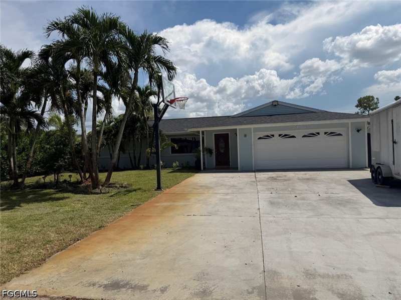 3 bedroom SingleFamilyResidence at 2348 Gorham Ave, Fort Myers, Fort Myers — photo 1