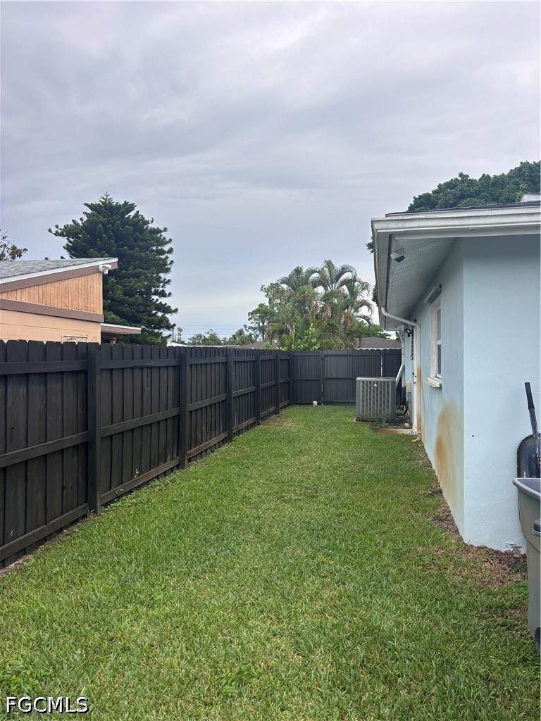3 bedroom SingleFamilyResidence at 2348 Gorham Ave, Fort Myers, Fort Myers — photo 4