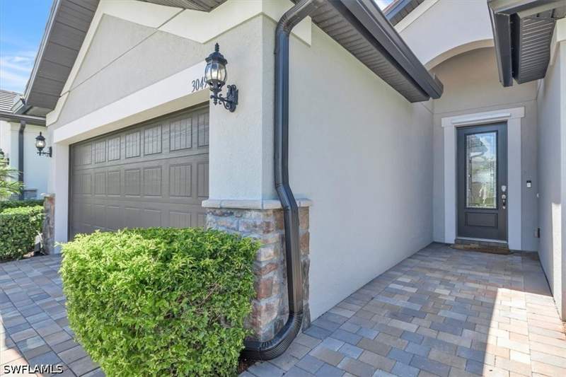 3 bedroom SingleFamilyResidence at 3049 Walnut Grove Ln, Country Club, Alva — photo 3