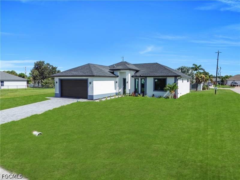3 bedroom SingleFamilyResidence at 1825 NE 22nd Ter, Cape Coral, Cape Coral — photo 1
