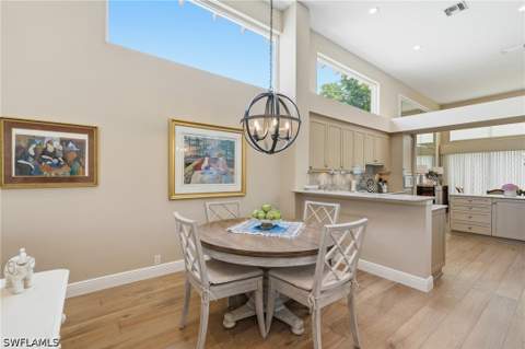 7976 Grand Bay Dr 5, Naples FL - photo 14 of 37