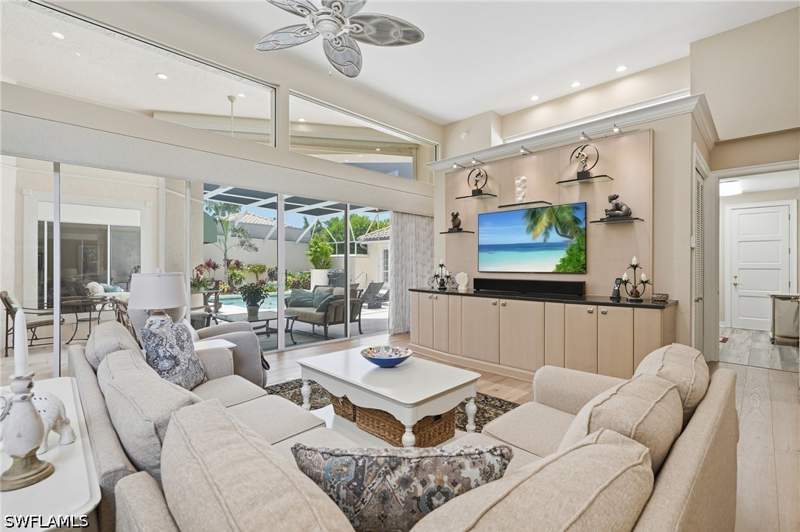 3 bedroom Detached at 7976 Grand Bay Dr 5, Grand Bay At Pelican Bay, Naples — photo 2