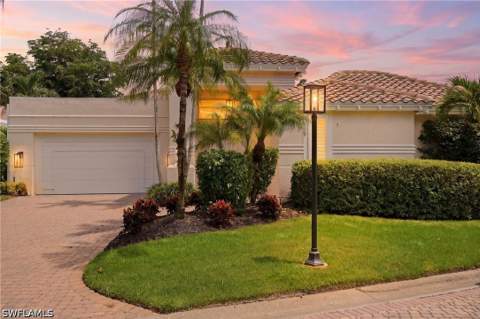 7976 Grand Bay Dr 5, Naples FL - photo 6 of 37