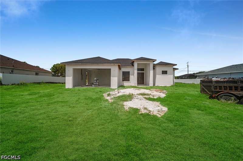 3 bedroom SingleFamilyResidence at 2024 NE 15th Ave, Cape Coral, Cape Coral — photo 1