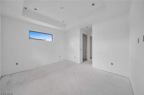 513 NE 15th Ter, Cape Coral FL - photo 13 of 27