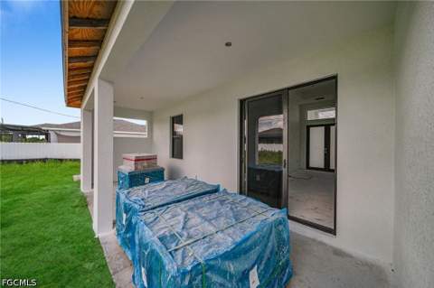 513 NE 15th Ter, Cape Coral FL - photo 22 of 27