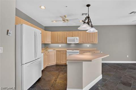 3623 Edgewood Ave, Fort Myers FL - photo 10 of 50