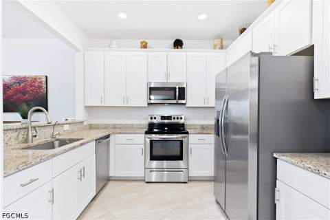 14144 Pine Lodge Ln, Fort Myers FL - photo 6 of 50