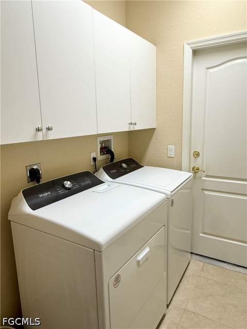 15470 Laguna Hills Dr, Fort Myers FL - photo 19 of 49