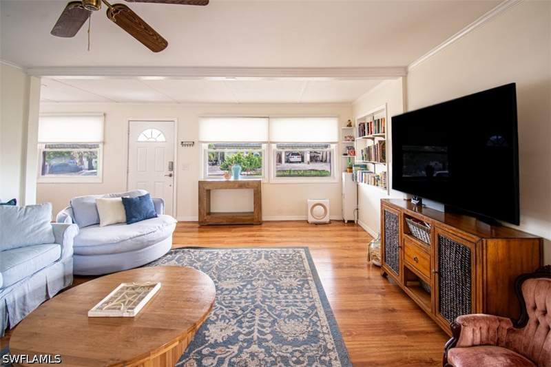 2 bedroom SingleFamilyResidence at 517 Coconut Ave, Goodland Isles, Other — photo 5