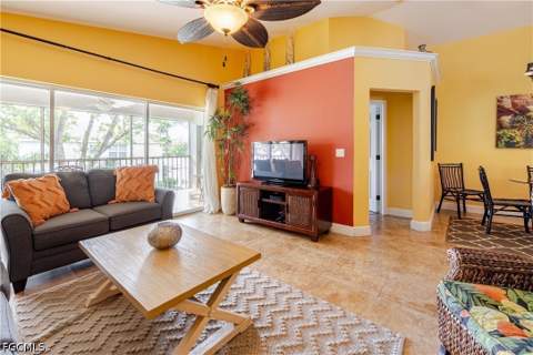 3705 Fieldstone Blvd 404, Naples FL - photo 11 of 24