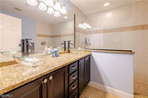3705 Fieldstone Blvd 404, Naples FL - photo 18 of 24