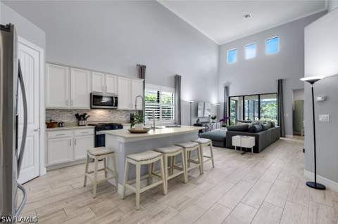 7209 Wilton Dr, Naples FL - photo 15 of 37