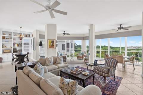 1600 Star Point Ln 2-201, Naples FL - photo 11 of 46