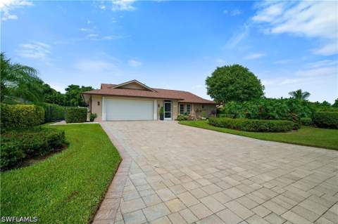 2236 Queens Blvd, Naples FL - photo 6 of 49