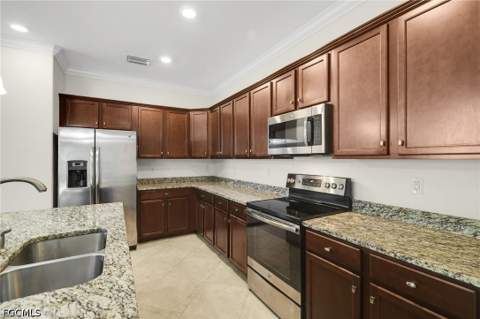 9653 Mirada Blvd, Fort Myers FL - photo 11 of 30