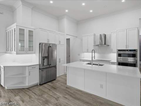 82 Tahiti Rd, Marco Island FL - photo 10 of 25