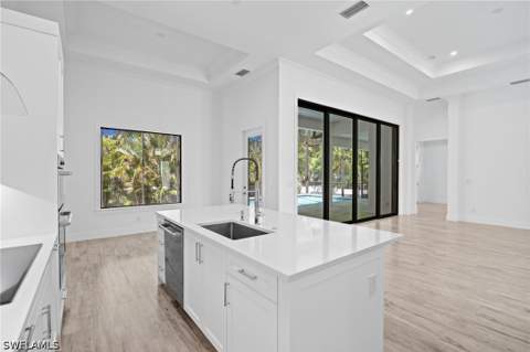 82 Tahiti Rd, Marco Island FL - photo 11 of 25