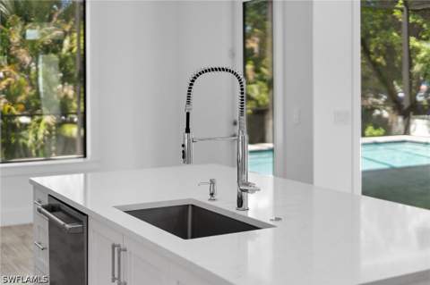 82 Tahiti Rd, Marco Island FL - photo 12 of 25