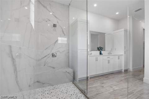82 Tahiti Rd, Marco Island FL - photo 18 of 25
