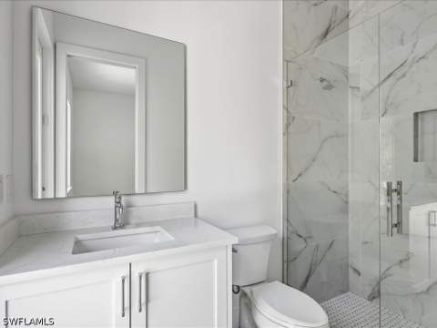 82 Tahiti Rd, Marco Island FL - photo 19 of 25